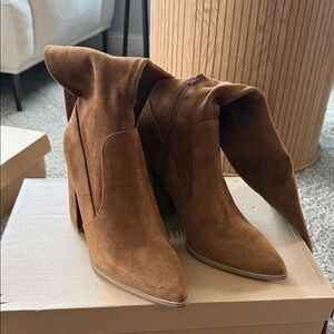 Steve Madden Tan Suede Heeled Boots